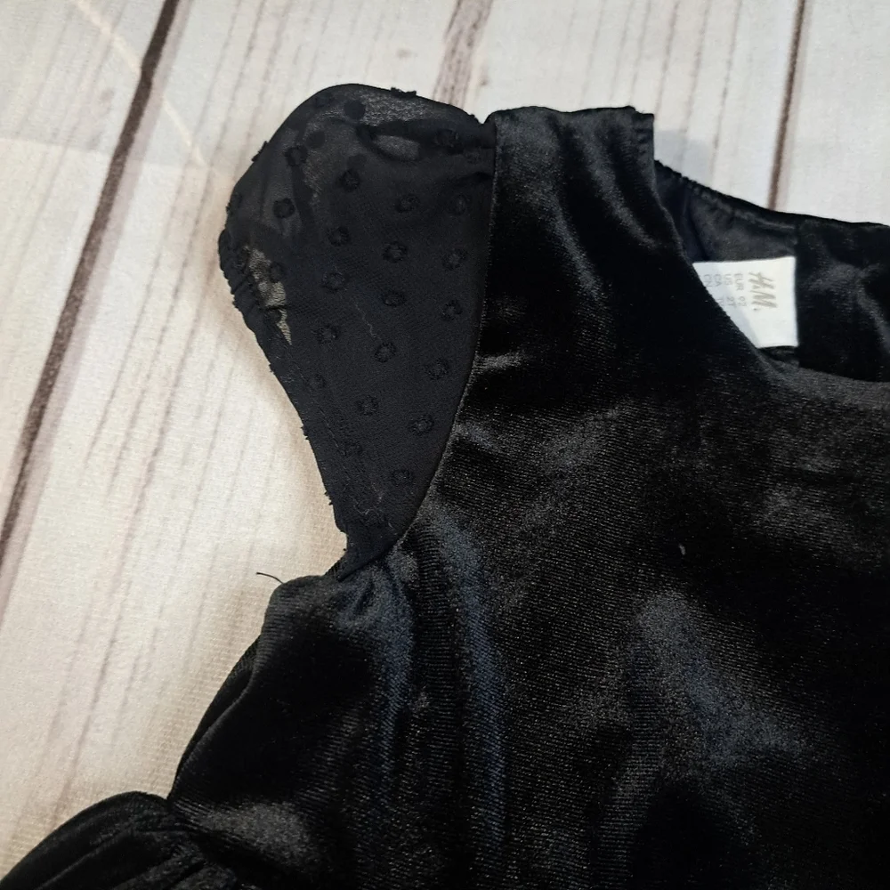 3 FOR 12 SALE H&M Black 2T Kids Dress